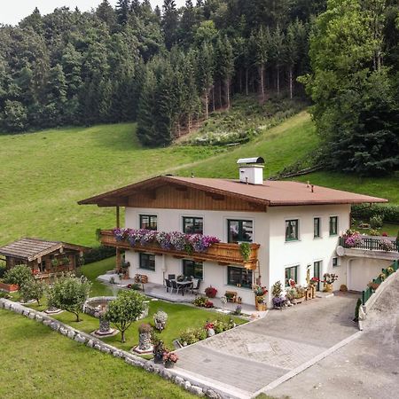 Апартаменты Haus Am Waldrand Хопфгартен-им-Бриксенталь Экстерьер фото