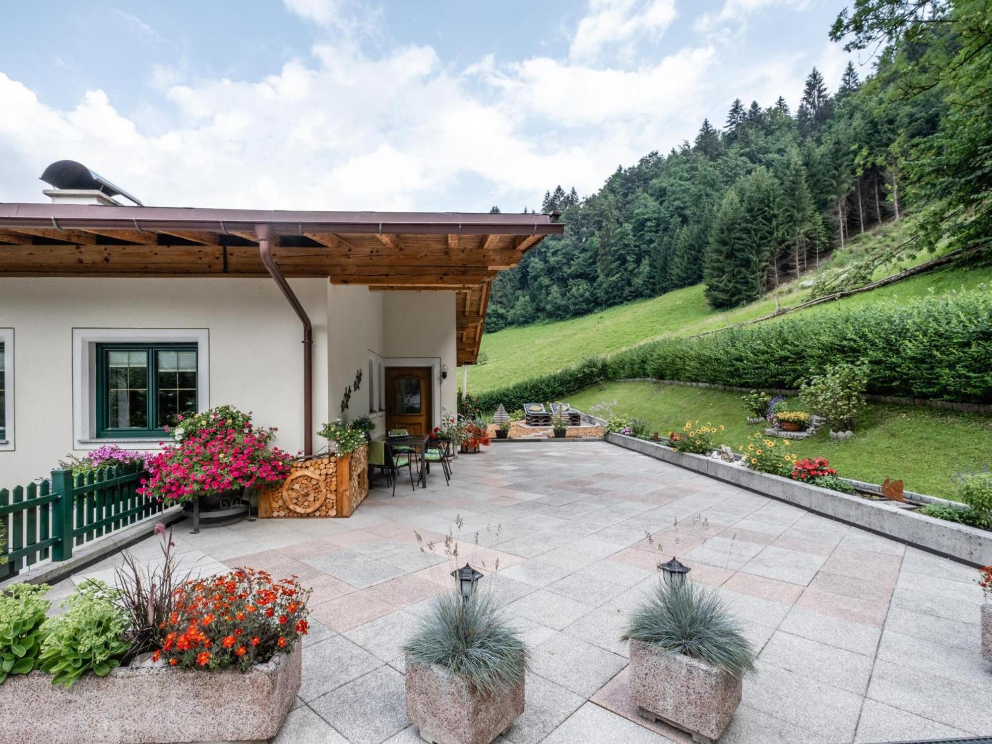 Апартаменты Haus Am Waldrand Хопфгартен-им-Бриксенталь Экстерьер фото